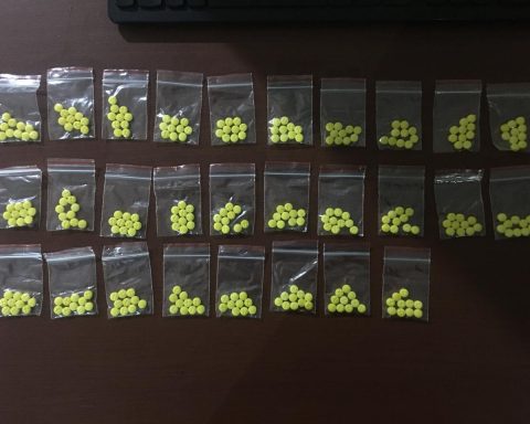 Barang bukti obat keras