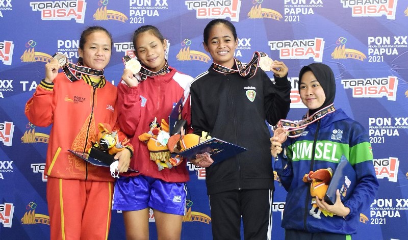 Angelina Runtukahu Muaythai Sulut