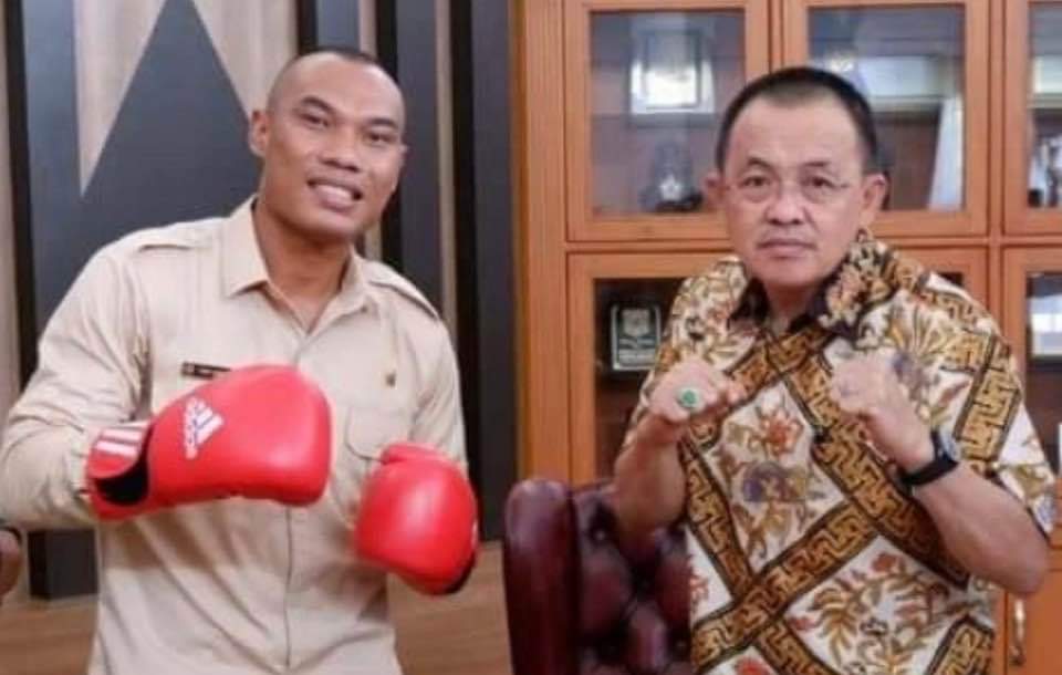Toar Sompotan bersama Wenny Lumentut