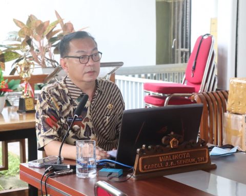 Walikota Tomohon Rapat Vaksinasi