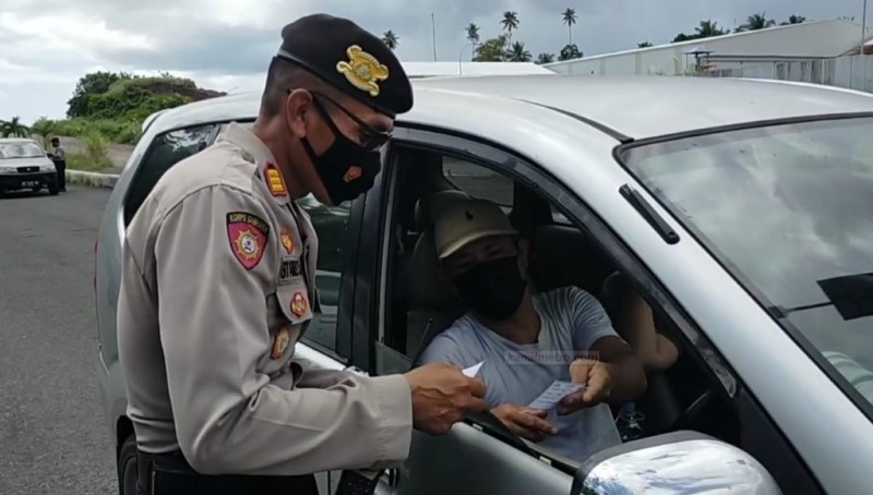 Pemeriksaan Pintu Masuk Kota Bitung