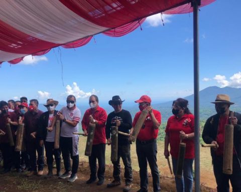 adve Minahasa