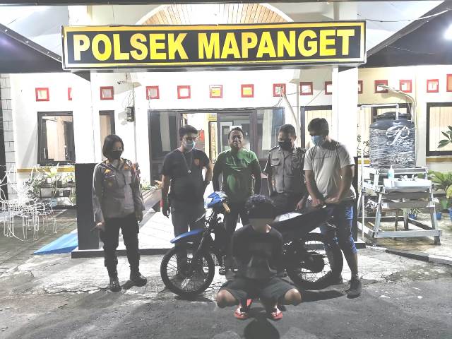 Curi Motor Teman Manado
