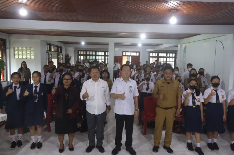 Sosialisasi Pembumian Pancasila Tomohon