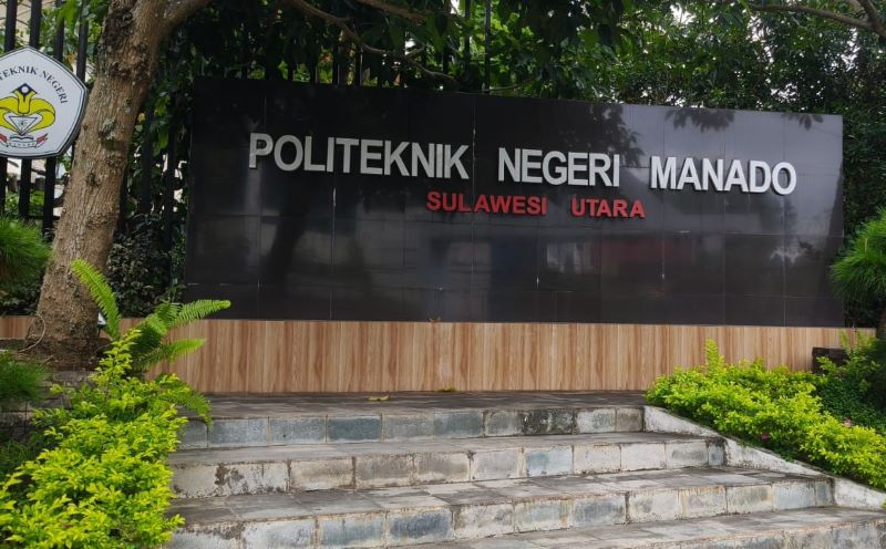 kampus polimdo