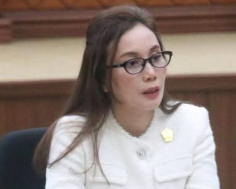 stela runtuwene dprd sulut